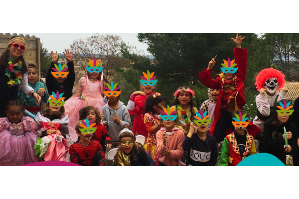 Le carnaval de Coeur d’école : une fête haute en couleurs !